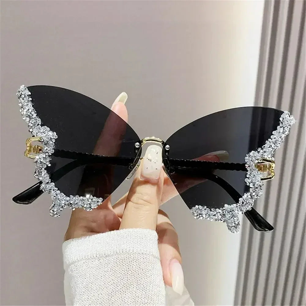 Vintage Oversized Diamond Butterfly Sunglasses Ladies Shades Purple Sunglasses for Women Bling Sun Glasses